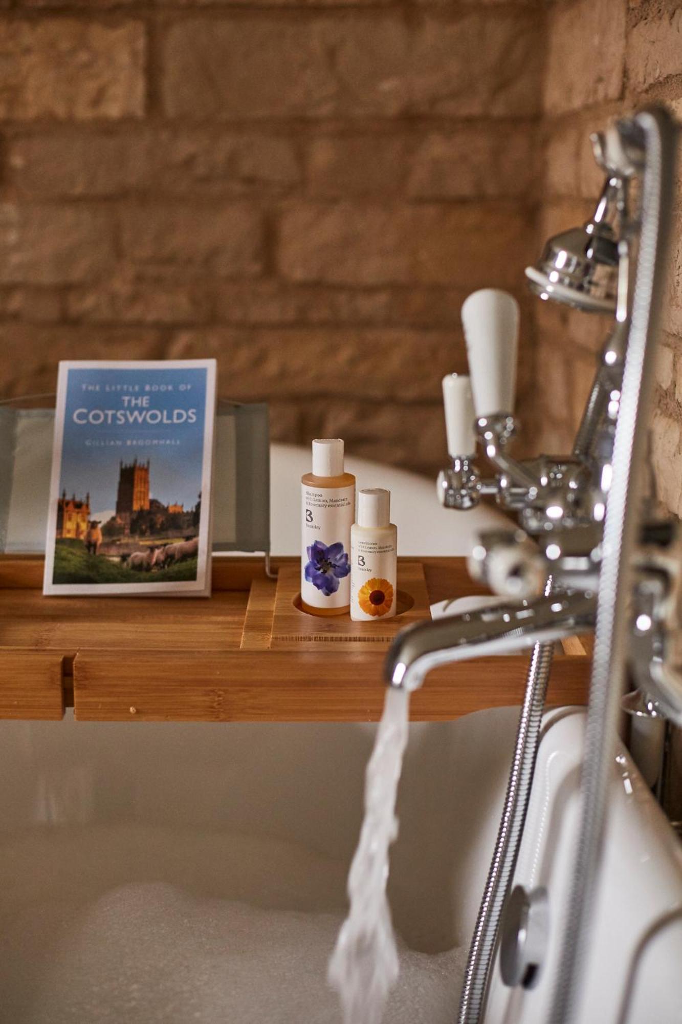 Wild Thyme & Honey - Cirencester-Cotswolds المظهر الخارجي الصورة